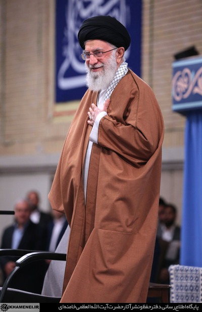 جمهوری اسلامی ایران با دفاع مقتدرانه و منع مستدل مذاکره، راه نفوذ و ورود مجدد آمریکا به کشور را سد کرده است.